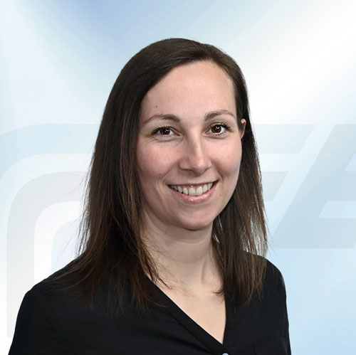 Annalena Christ Business Analyst bei KE Elektronik über Projectworx